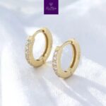 Huggie hoop earrings - Image 3